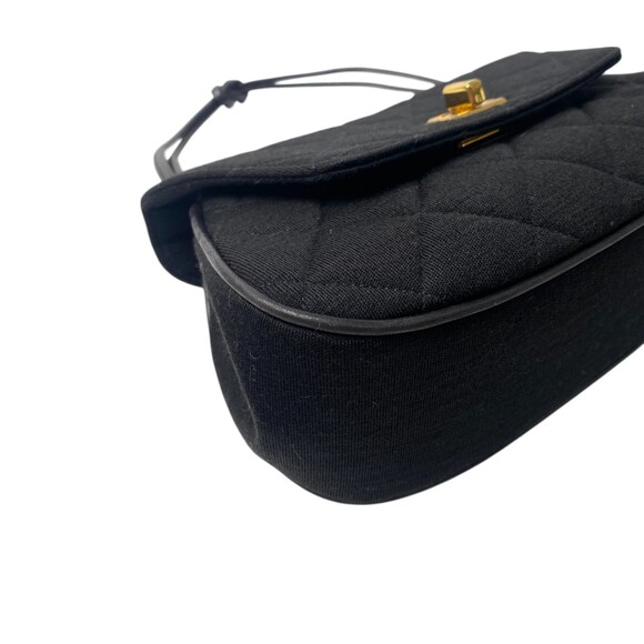 CHANEL Black Bag - Picture 15 of 16